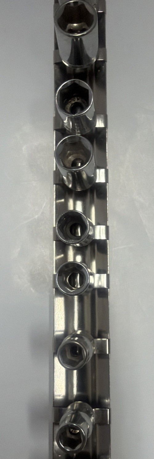 14 Piece 1/4” Drive 6 Point Socket Set Metric Chrome Finish 4mm-14mm. Taiwan