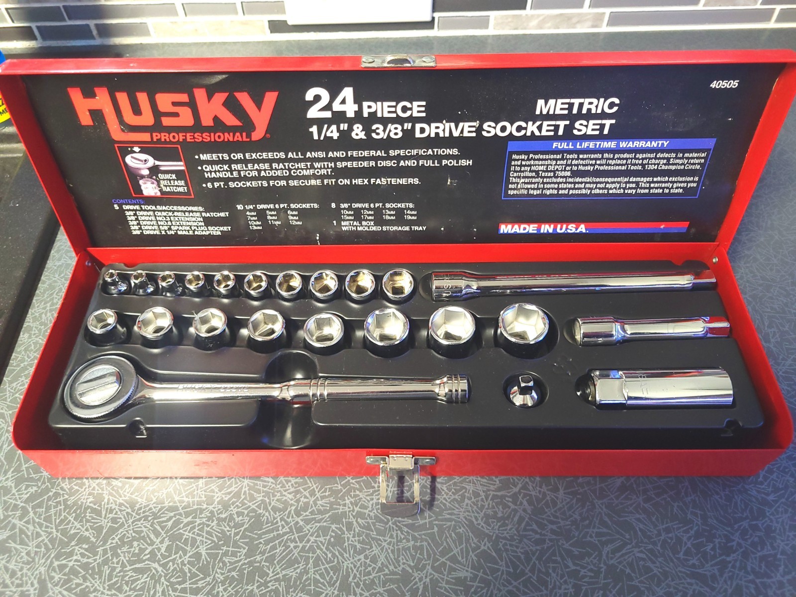 Husky Professional 24pc Metric 1/4″ & 3/8″ Dr. Socket Set Never Used Made in USA