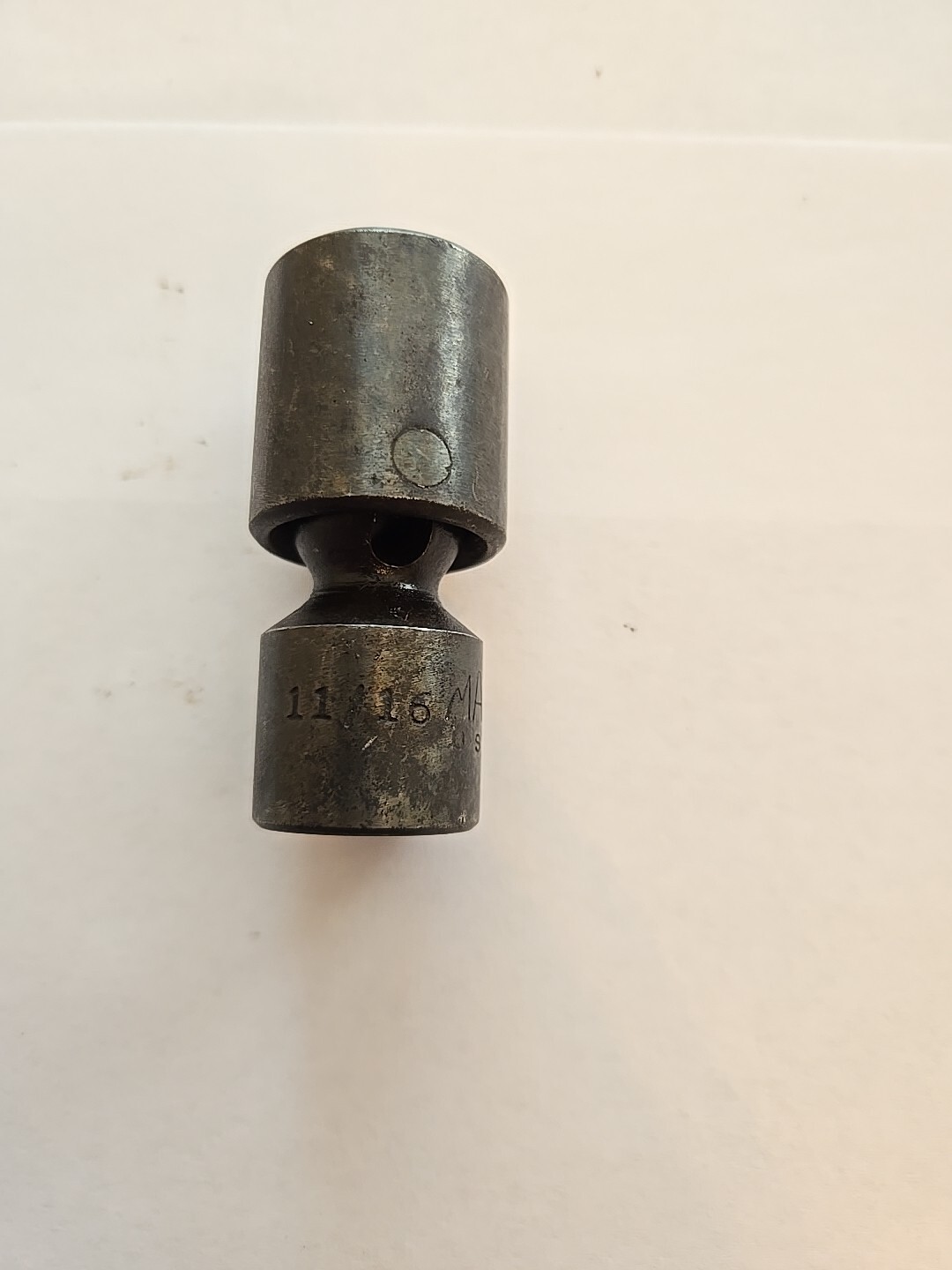 Mac Tools 1/2″ Drive 11/16″ 6PT Impact Swivel Socket VUP226
