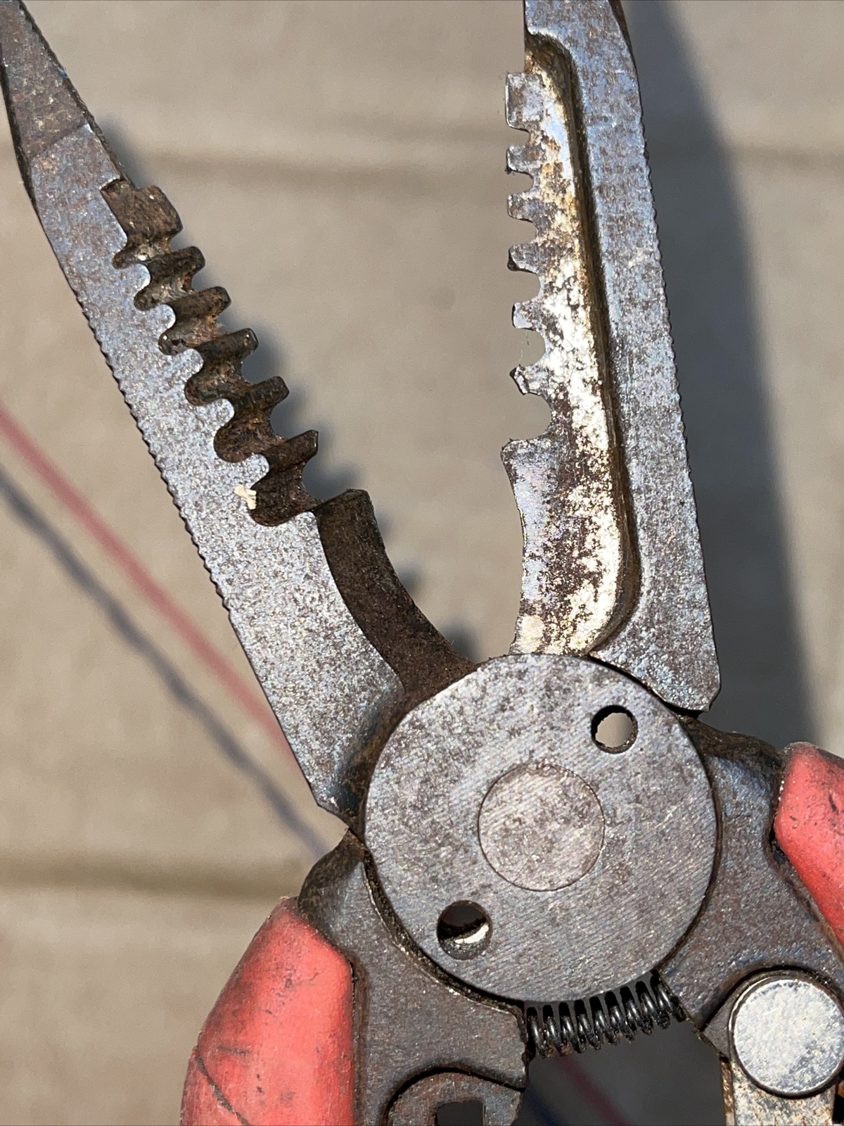Milwaukee Wire Stripper Cutter Pliers 7 In 1 Combination Crimper Tools 7.75 in