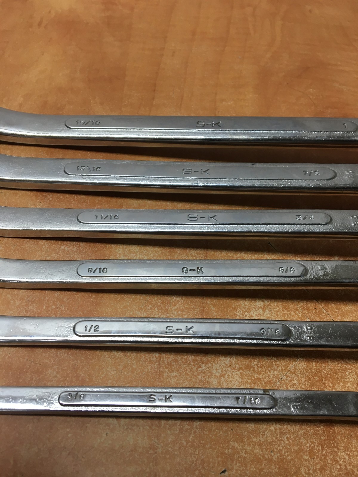 S-K USA 6- Piece SAE Offset Box End Wrench Set 3/8 To 1 In. B-1214 to B-3032