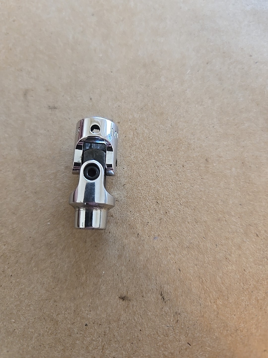Mac Tools 1/4″ Drive 6MM 6PT Chrome Universal Swivel Socket MU66MM