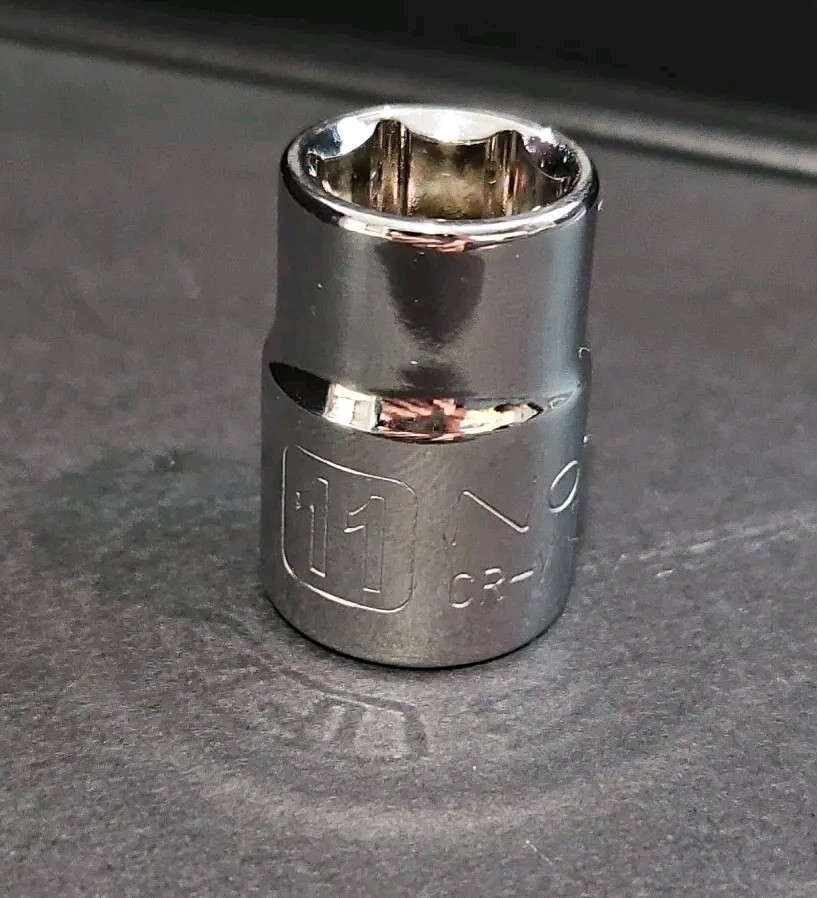 Northern 3/8 Drive 11mm 6 Point Shallow Socket J