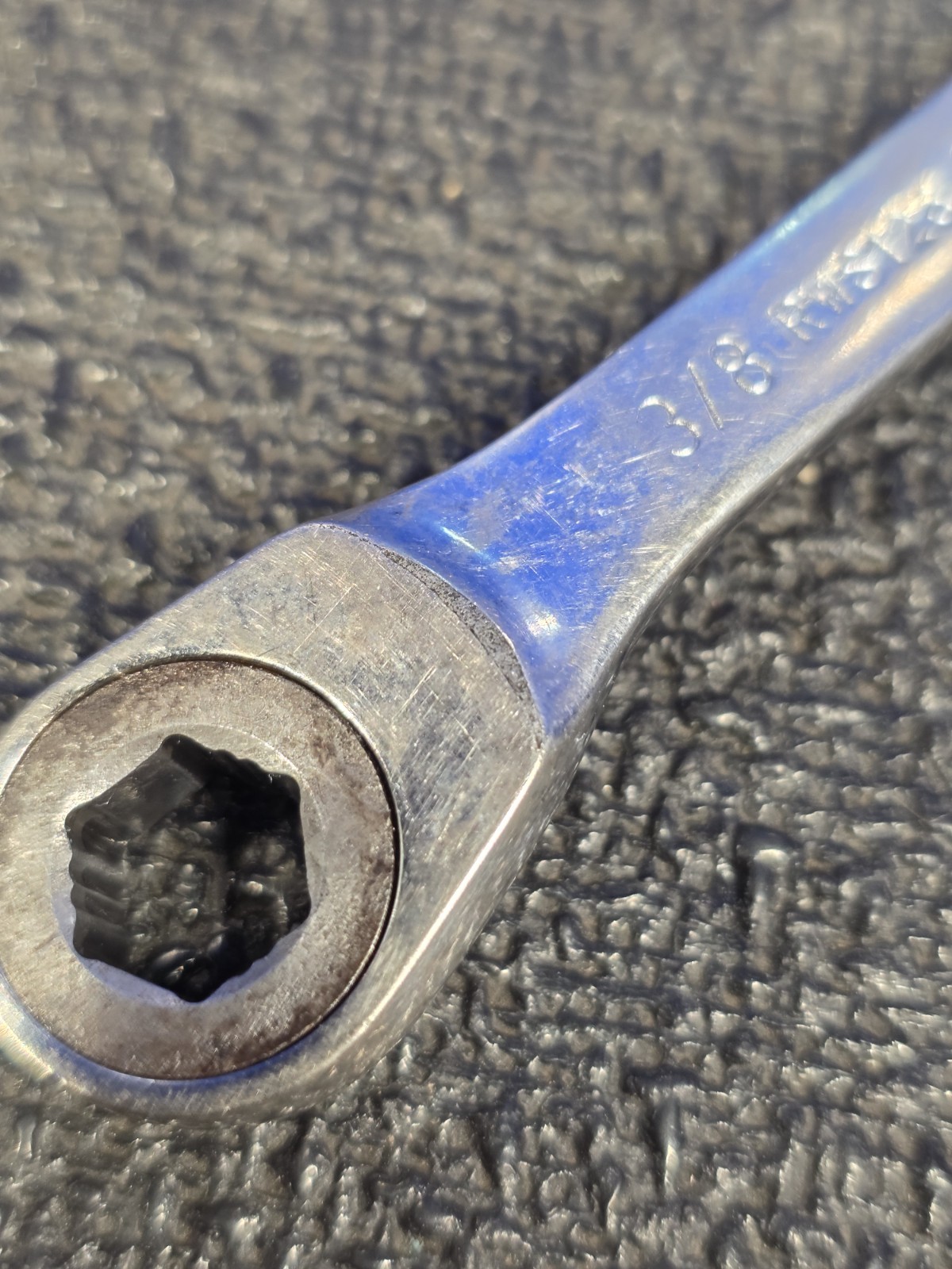 MAC Tools RWS126 3/8″ 12-Point Stubby Reversible Combination Ratchet Wrench