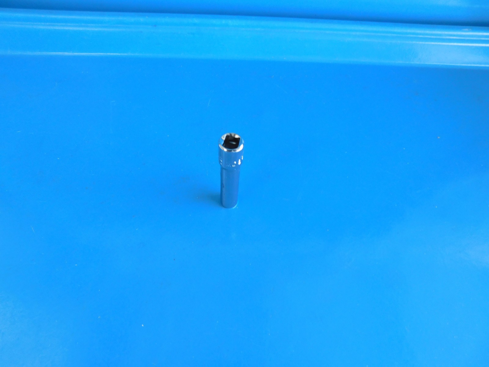 NEW ,MAC TOOLS 1/4 IN. DR. DEEP 1/4 INCH SOCKET , PART #MD86R USA