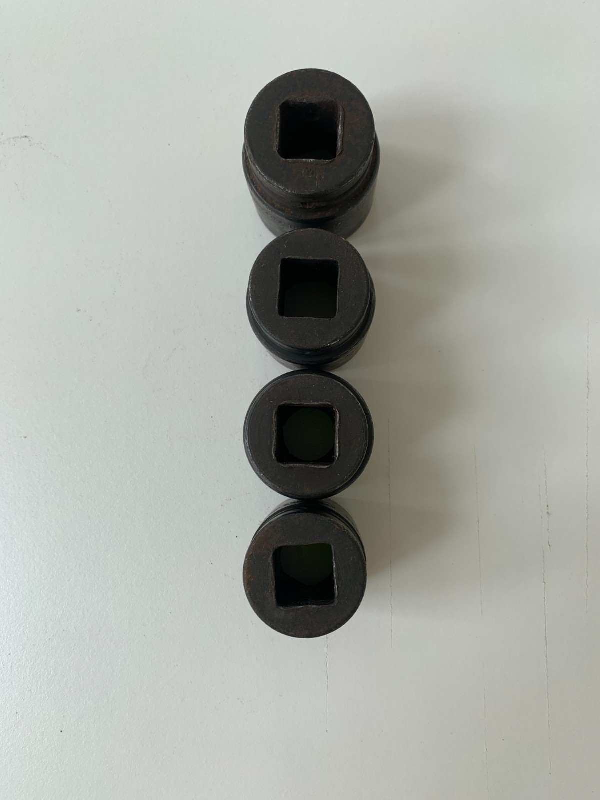 Snap-on 3/4″ Drive 16 Piece SAE 6-Point Shallow Impact Socket Set 9/16 – 1 1/2
