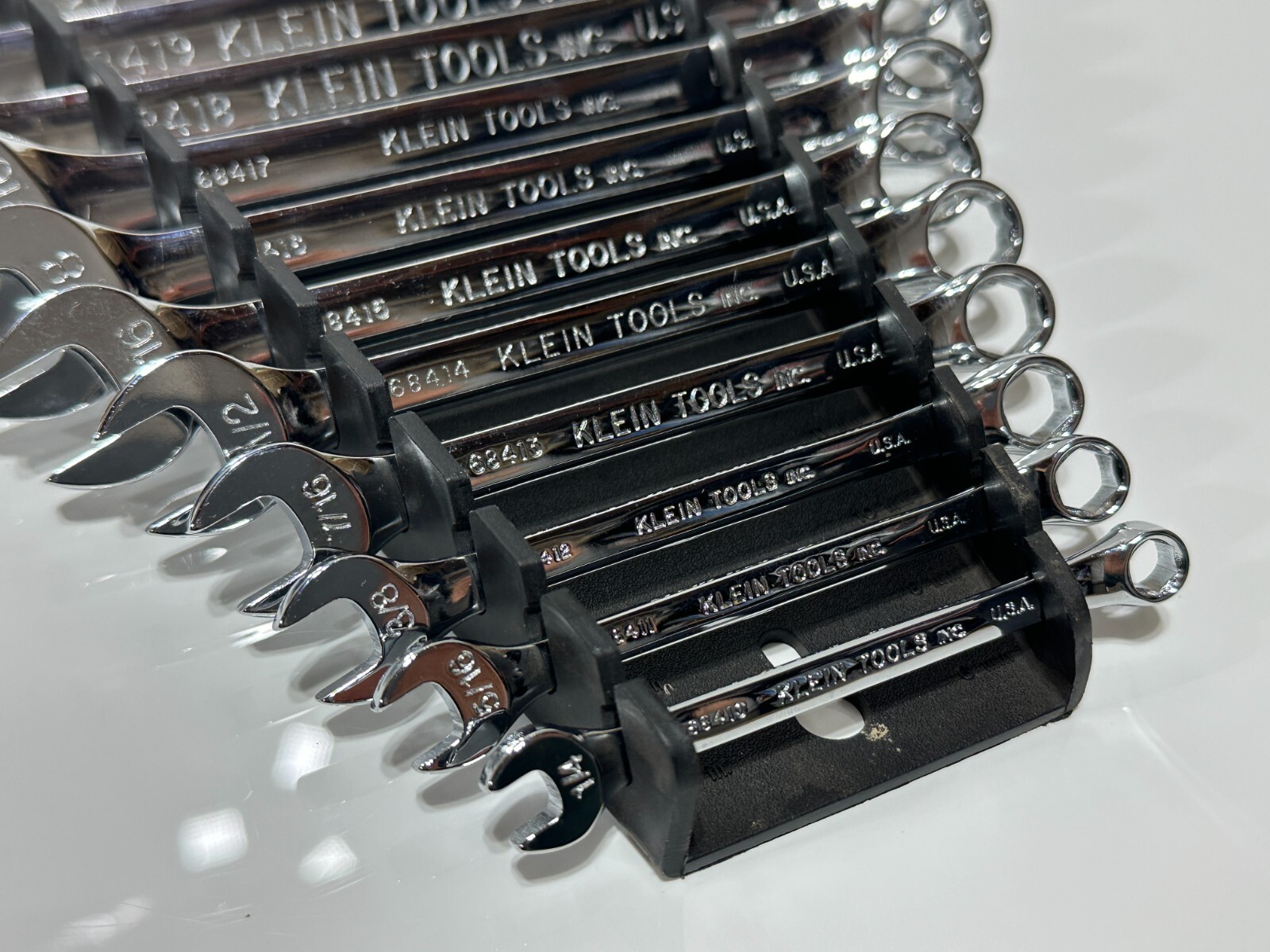 Klein Tools USA MADE (Rare) 68404 12pc SAE 1/4″ to 15/16″ Combination Wrench Set