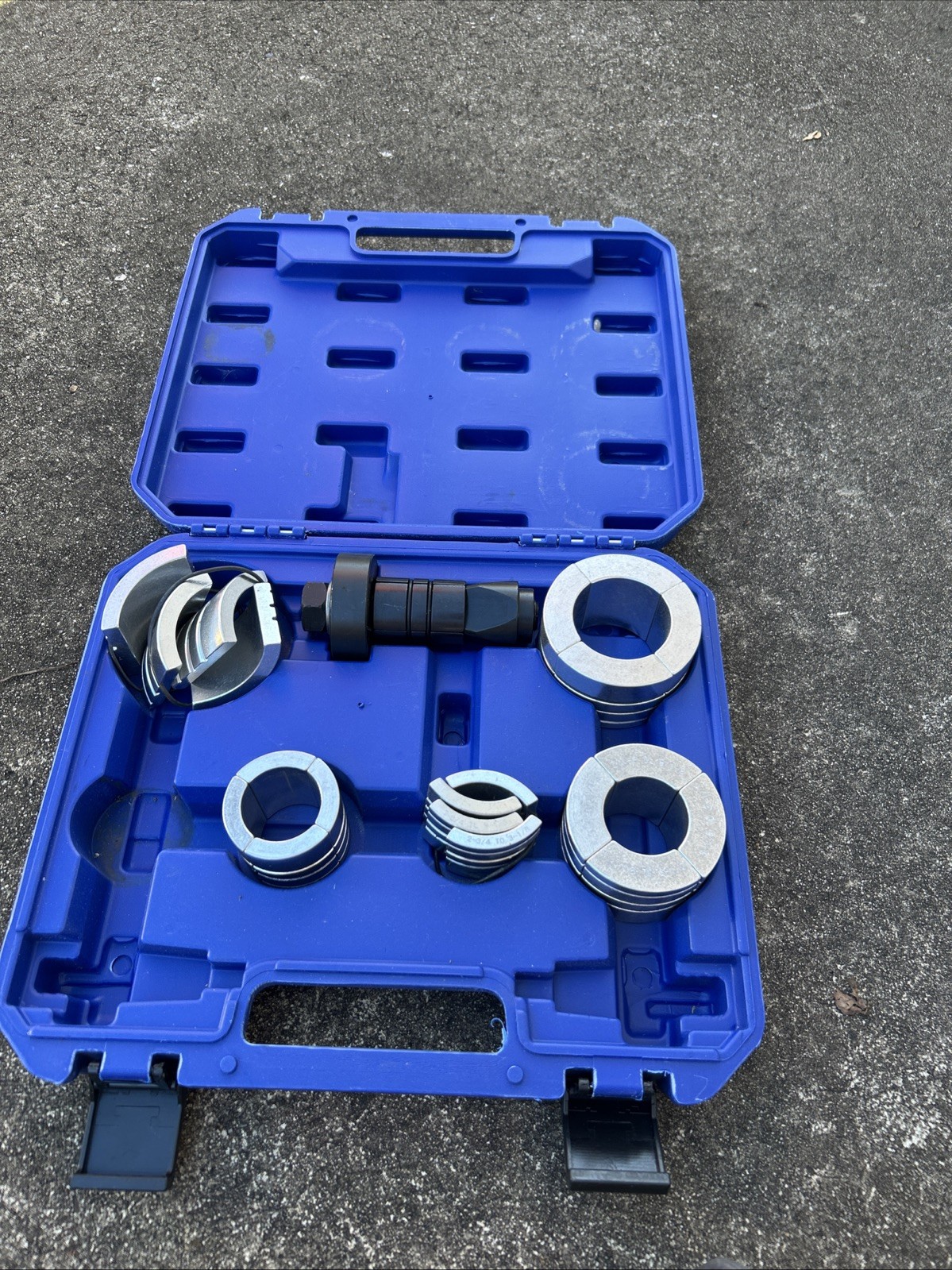 ASTRO Exhaust Pipe Stretcher / Expander Kit 1-5/8″ to 4-1/4″ Pipe Incomplete