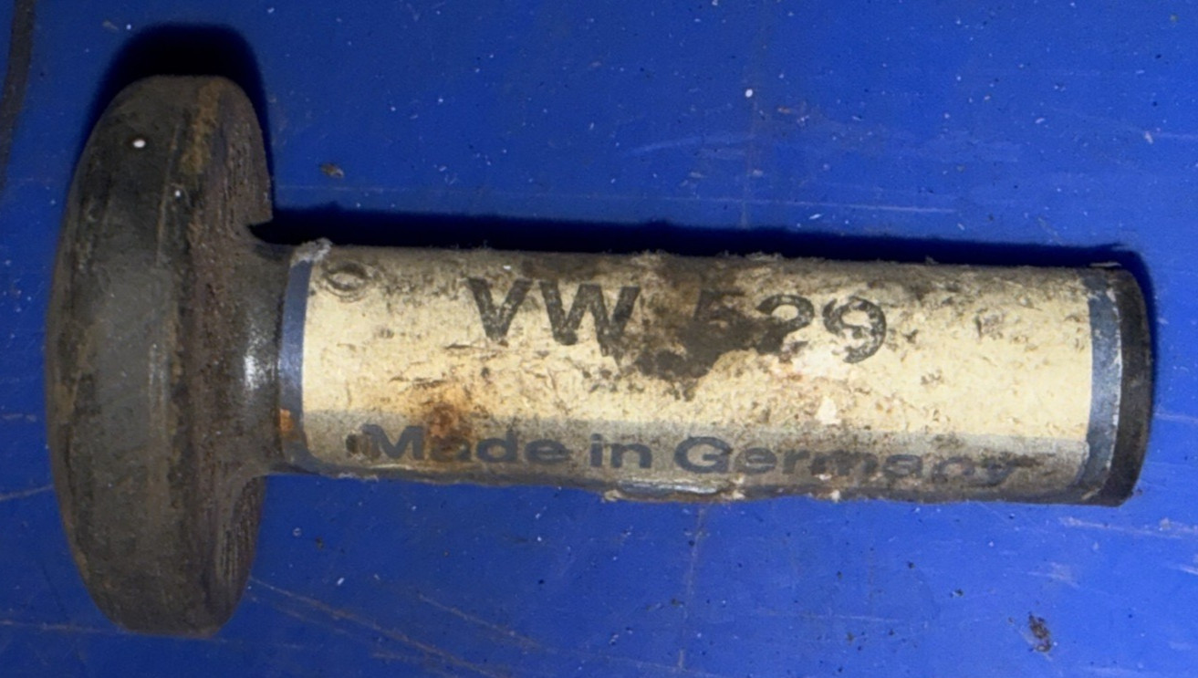 Genuine VW special Tool NOS VW Dealership Tool VW529 Peiseler Valvestem oil seal