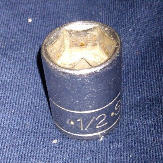 SK TOOLS USA 40118, 1/2″ DRIVE, 9/16″ SOCKET, SHALLOW, 6 POINT.