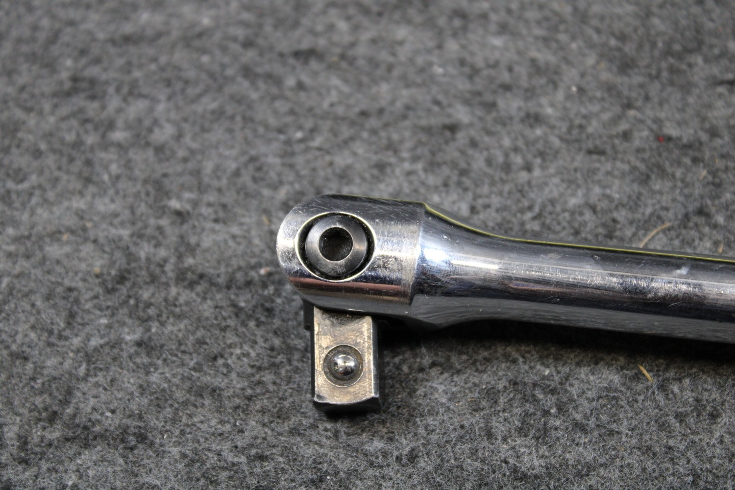 Matco C30EFHX 1/2″ Drive 30″ Breaker Bar (464363)