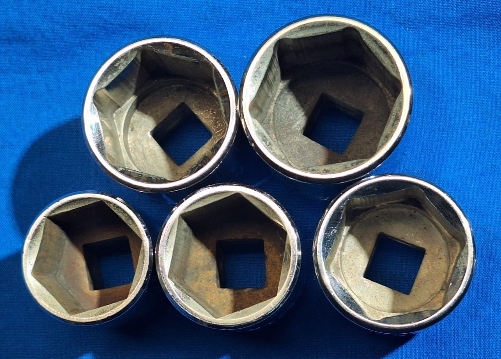Mac Tools 5 piece 1/2″ drive shallow 6pt socket set 1″ – 1-1/4″ V326 – V406R