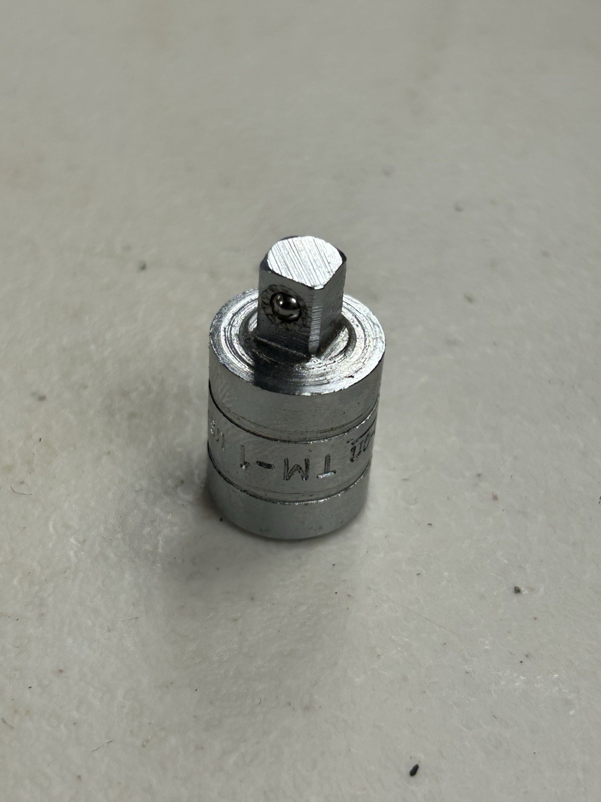 Snap on Tools TM1 3/8″ to 1/4″ Drive Chrome Reducer Extension Socket