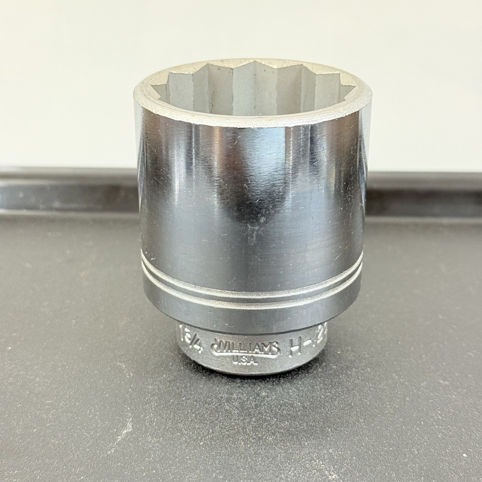 Williams 1-3/4″ 3/4″ Drive 12-Point SAE Shallow Socket H-1256 USA Tools