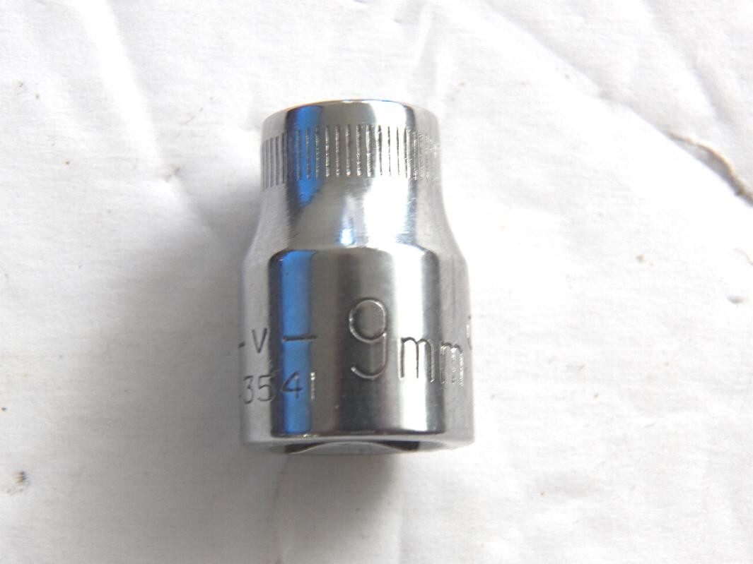 Craftsman 9mm 6-Pt 3/8-Dr 43541 Metric Socket Top Knurl -V- Made in USA