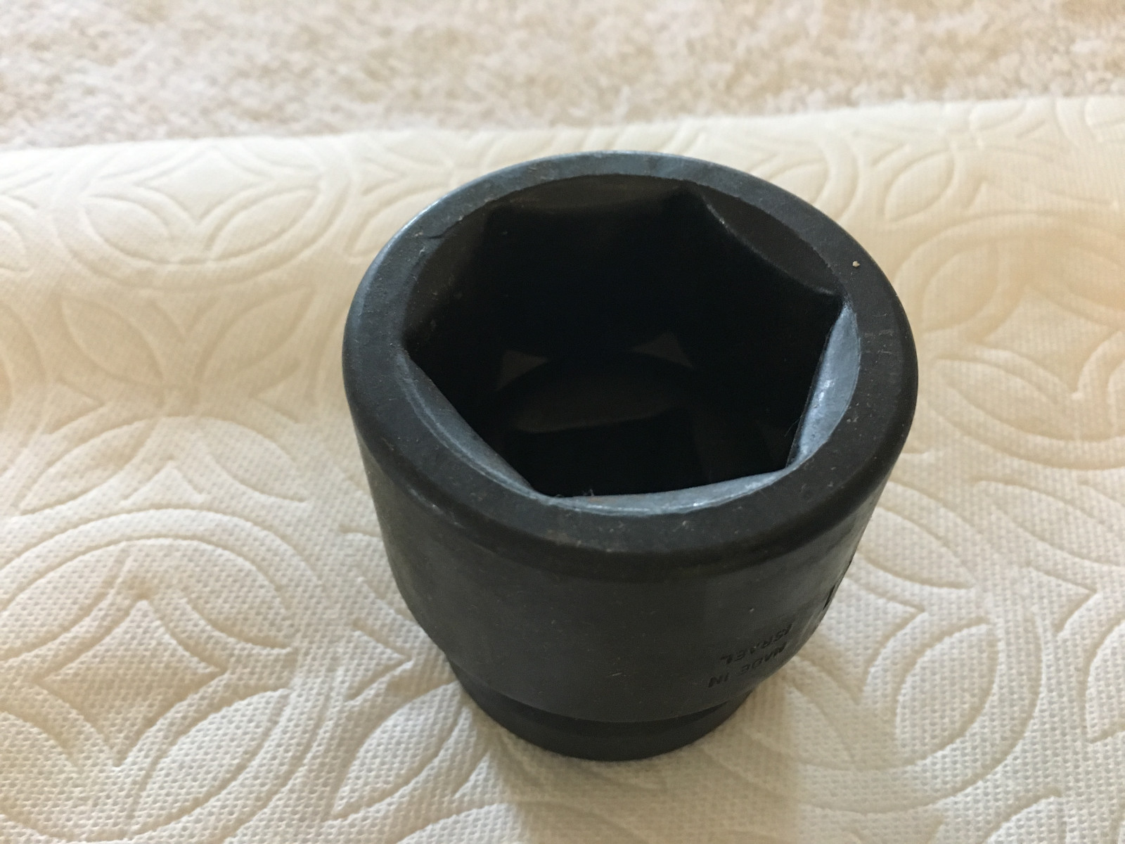 OZAT 1626M41 – 1″ Drive – 6 Point 1-5/8″-41mm Short Impact Socket Black