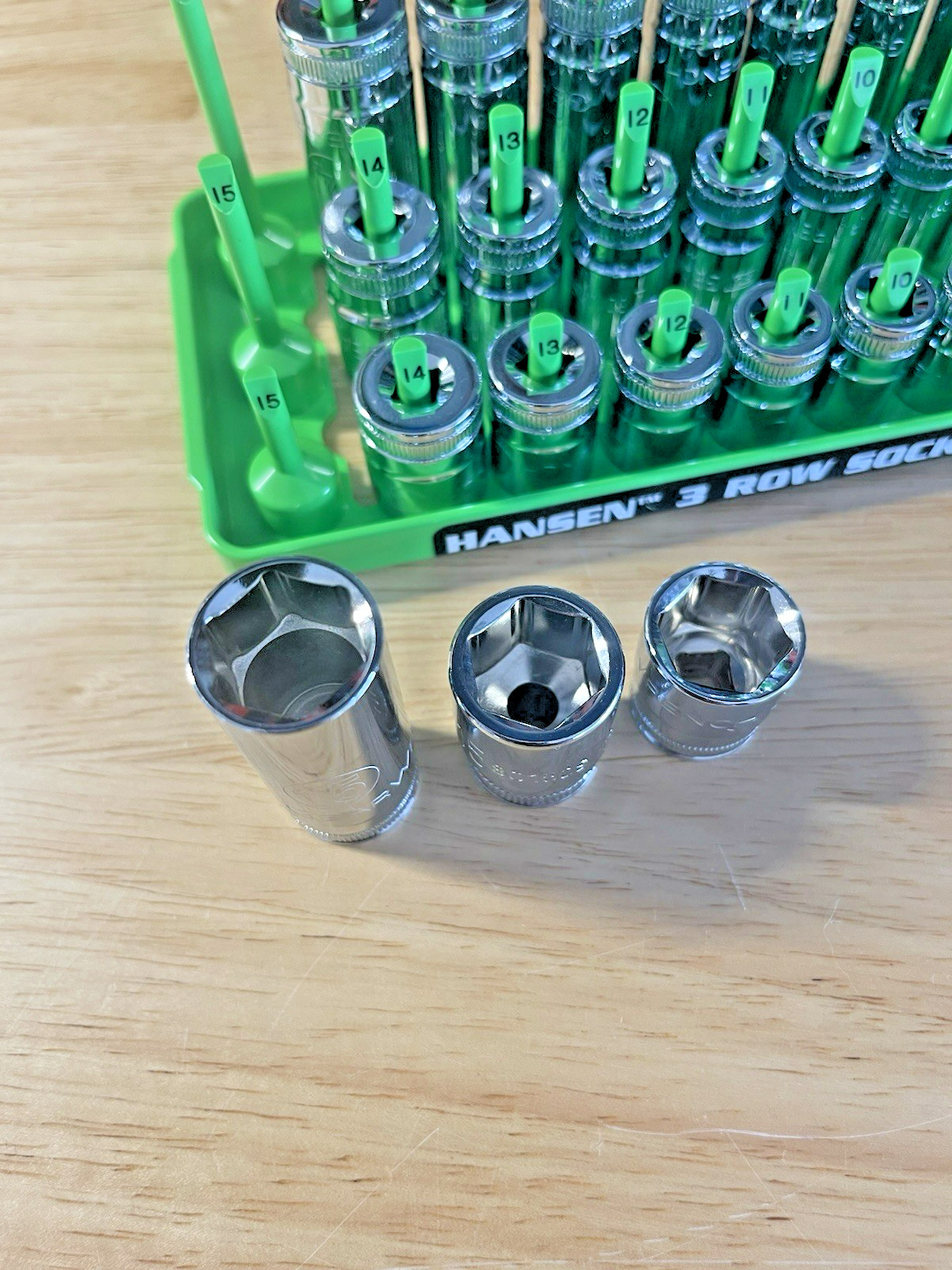 GearWrench 1/4” Metric & SAE Shallow Mid Deep 6 pt Sockets w/ Hansen Trays