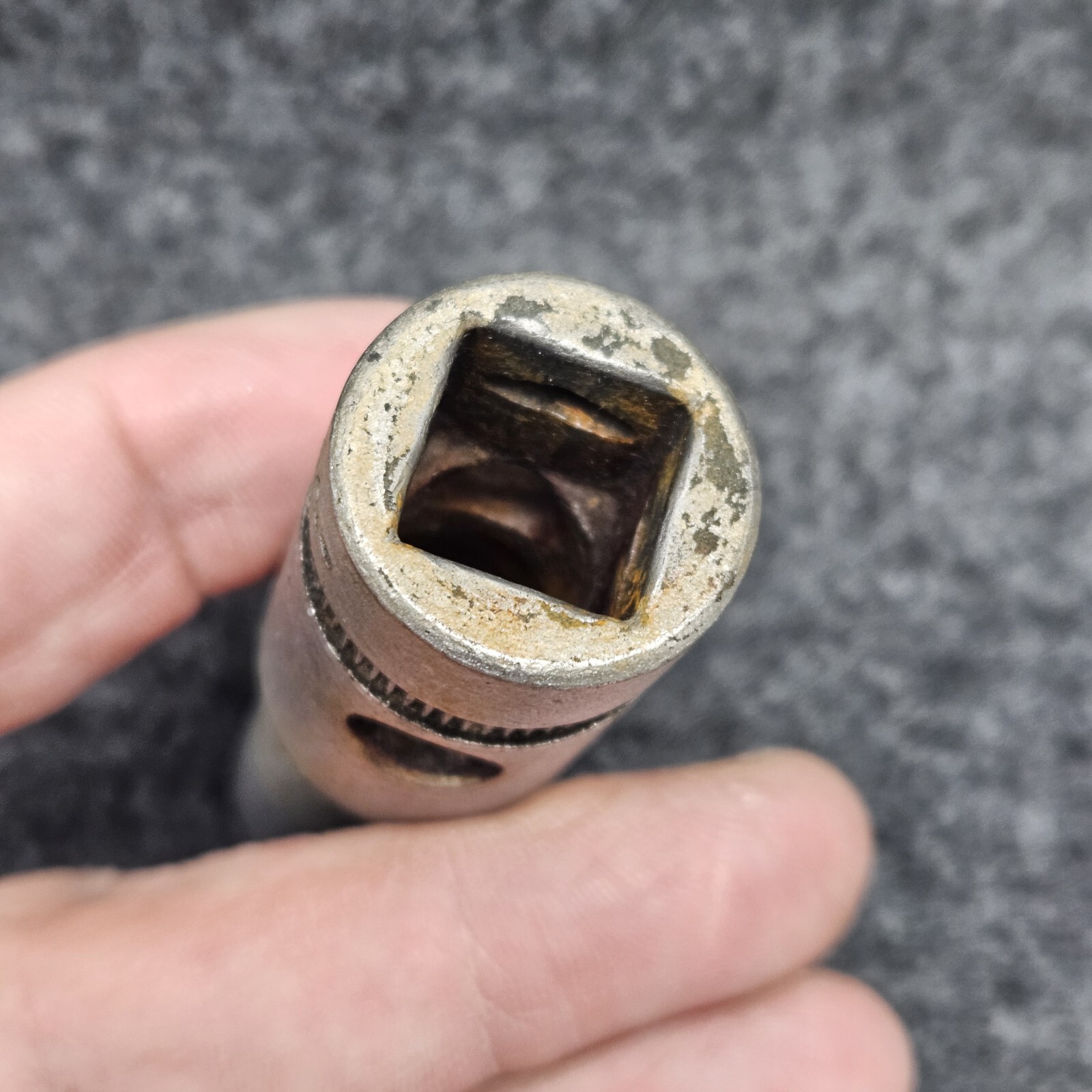Indestro 3018 12 Point 9/16″ 1/2″ Drive Deep Socket