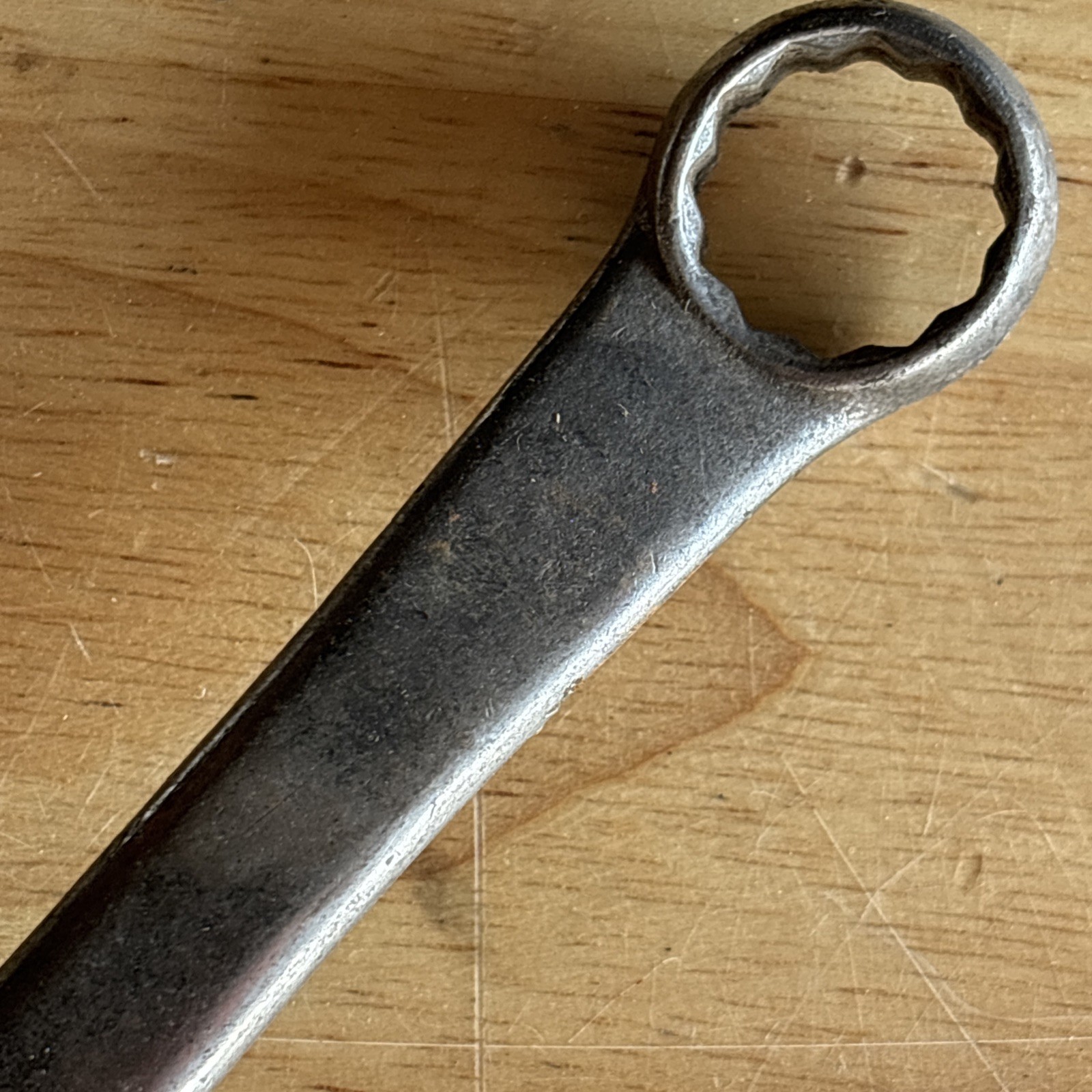 Vlchek Tools 5/8″ x 3/4″ Offset Double Box End Wrench 12 Point WBH2024 Vtg USA