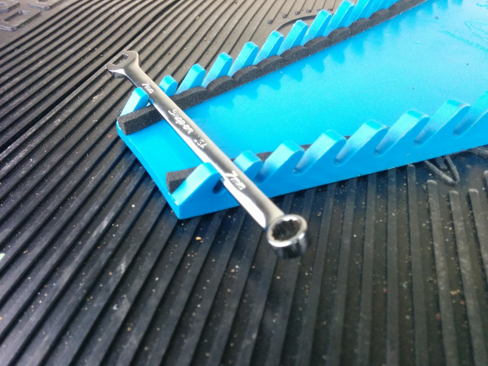 #aj584 NEW! Snap-On USA 7mm Metric Flank Drive PLUS 12pt Wrench SOEXM7
