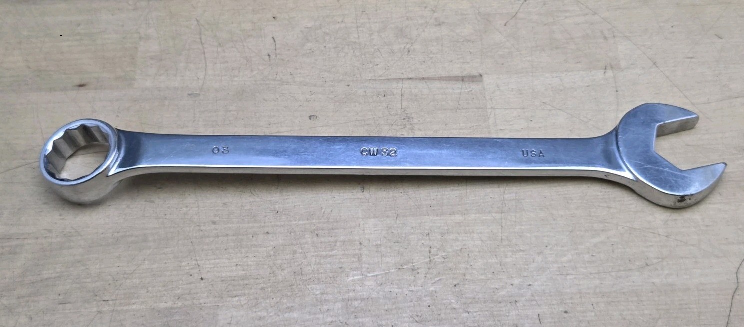 MAC Tools CW32 – 1″ Standard Handle 12Pt Chrome Combination Wrench Nice