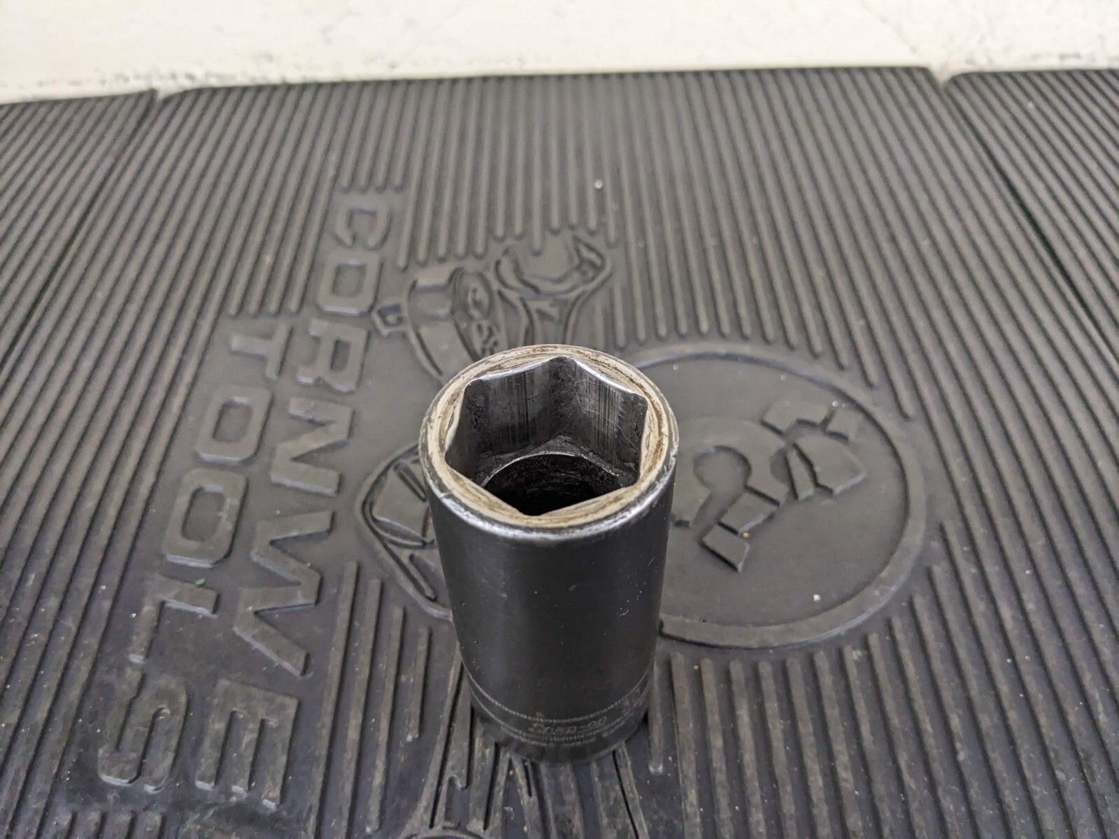 #bj000 Snap-on 1/2 Drive 6pt 30mm deep impact socket SIMM300 flank drive