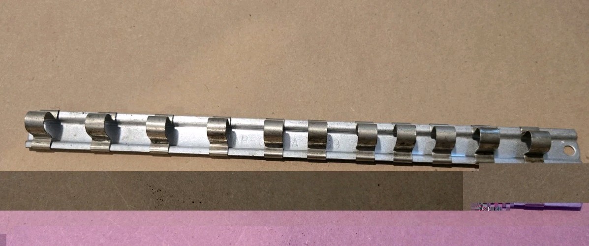 Snap On 3/8″ Drive 1/4″-7/8″ 6PT SAE Deep Chrome Sockets USA With Rack Lot Of 11