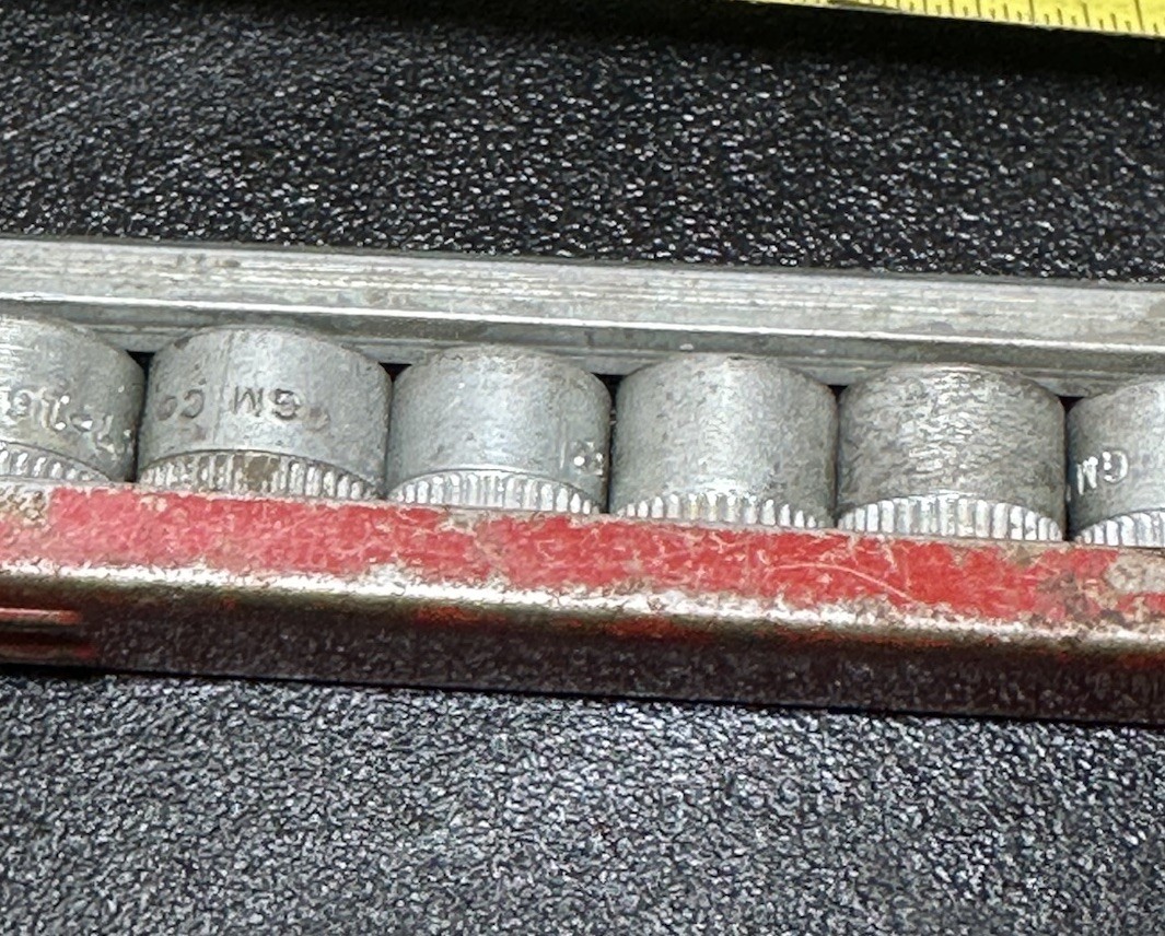 Vintage Miniature Allen GM Co. Socket Set Red See Pictures