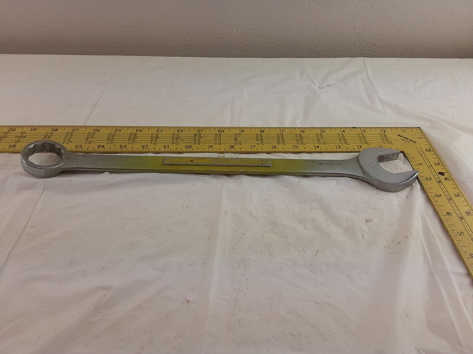 Craftsman USA 44708 Combination Wrench 1-1/4″ -V-