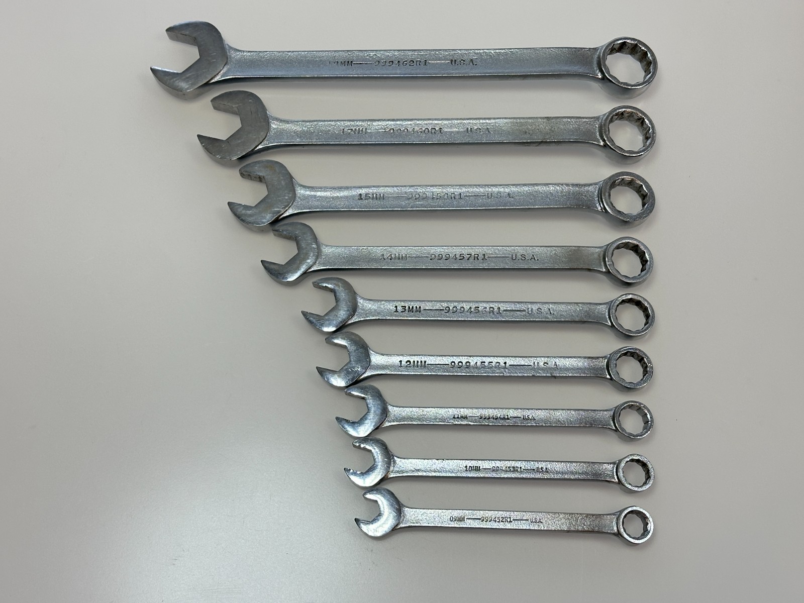International Harvester USA 999548R1 9pc Metric 9mm-19mm Combination Wrench Set