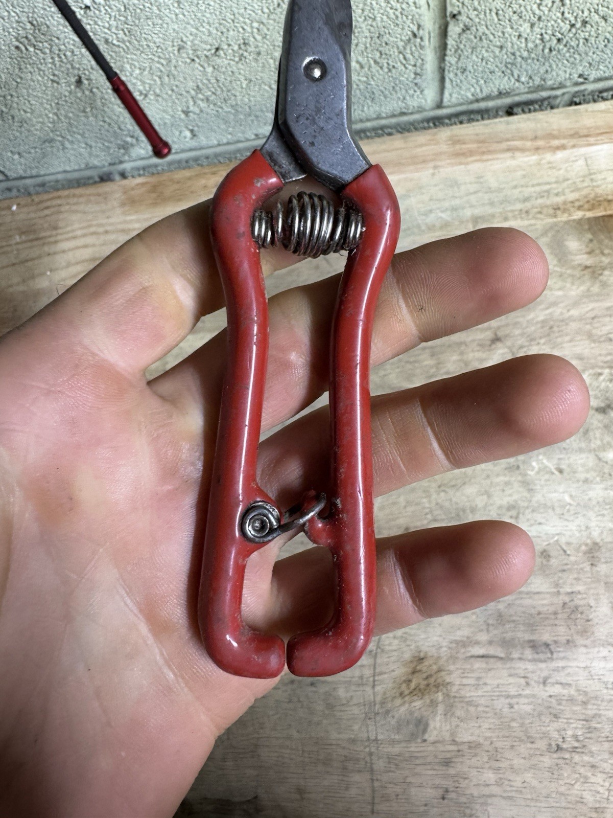 MAC Tools USA Vintage TS-10 Tin Snips – 6″ Long Mini Cutting Shears