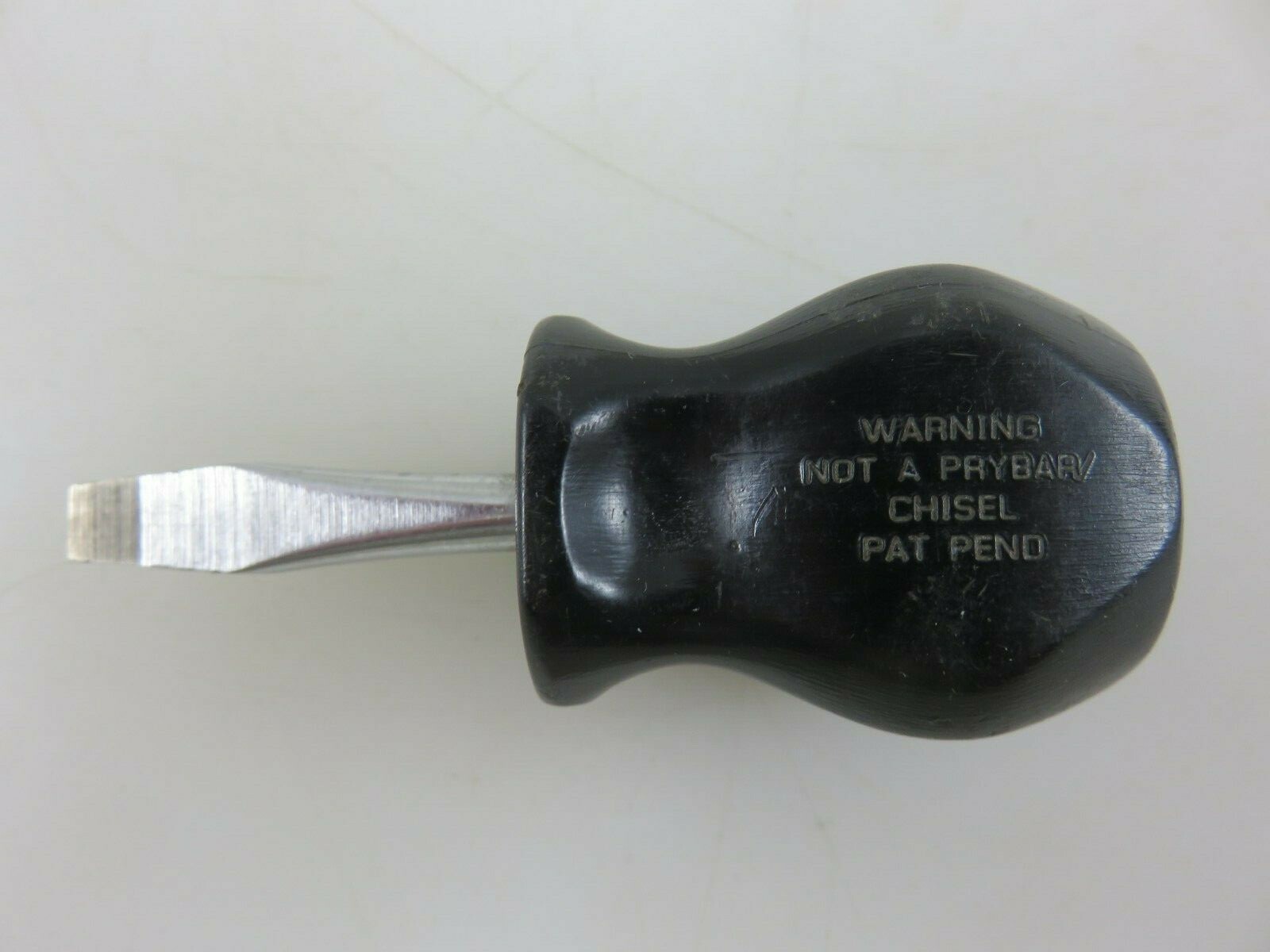 Snap-On SDD1 Stubby Flat Slotted Blade Screwdriver BLACK Hard Handle