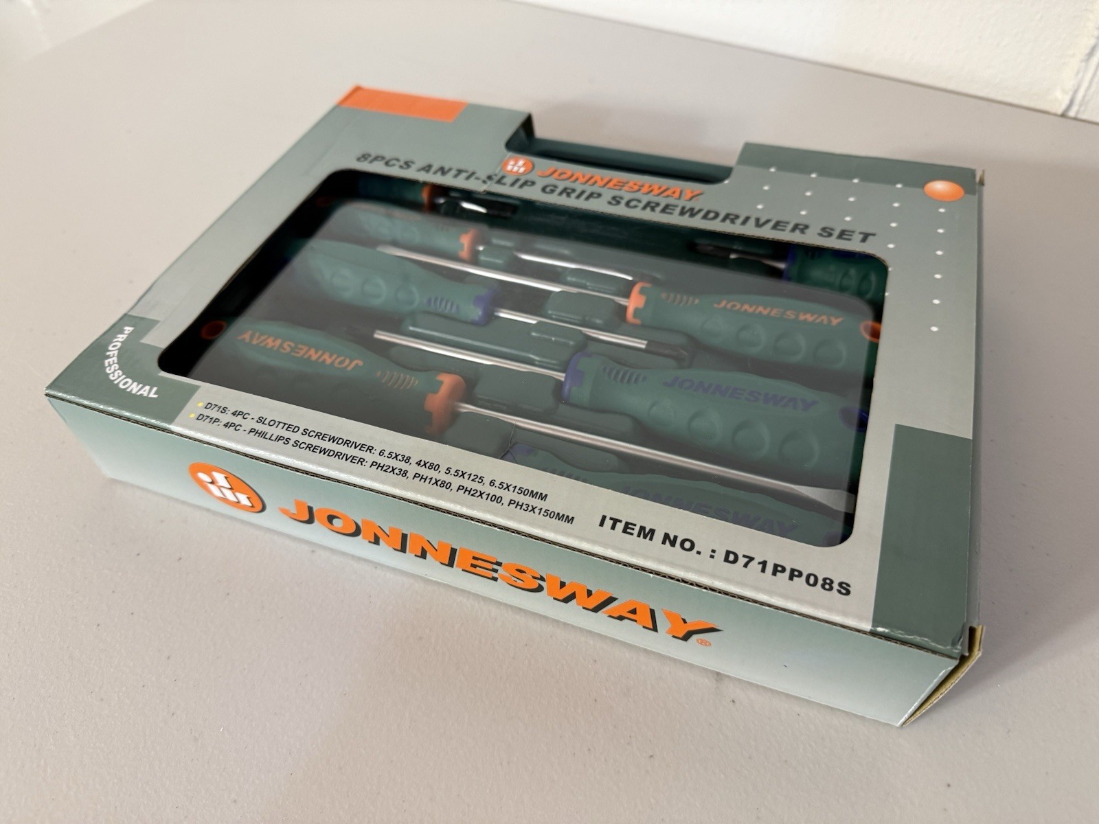 JONNESWAY D71PP08S 8 PCS ANTI-SLIP GRIP SCREWDRIVER SET SLOTTED & PHILLIPS