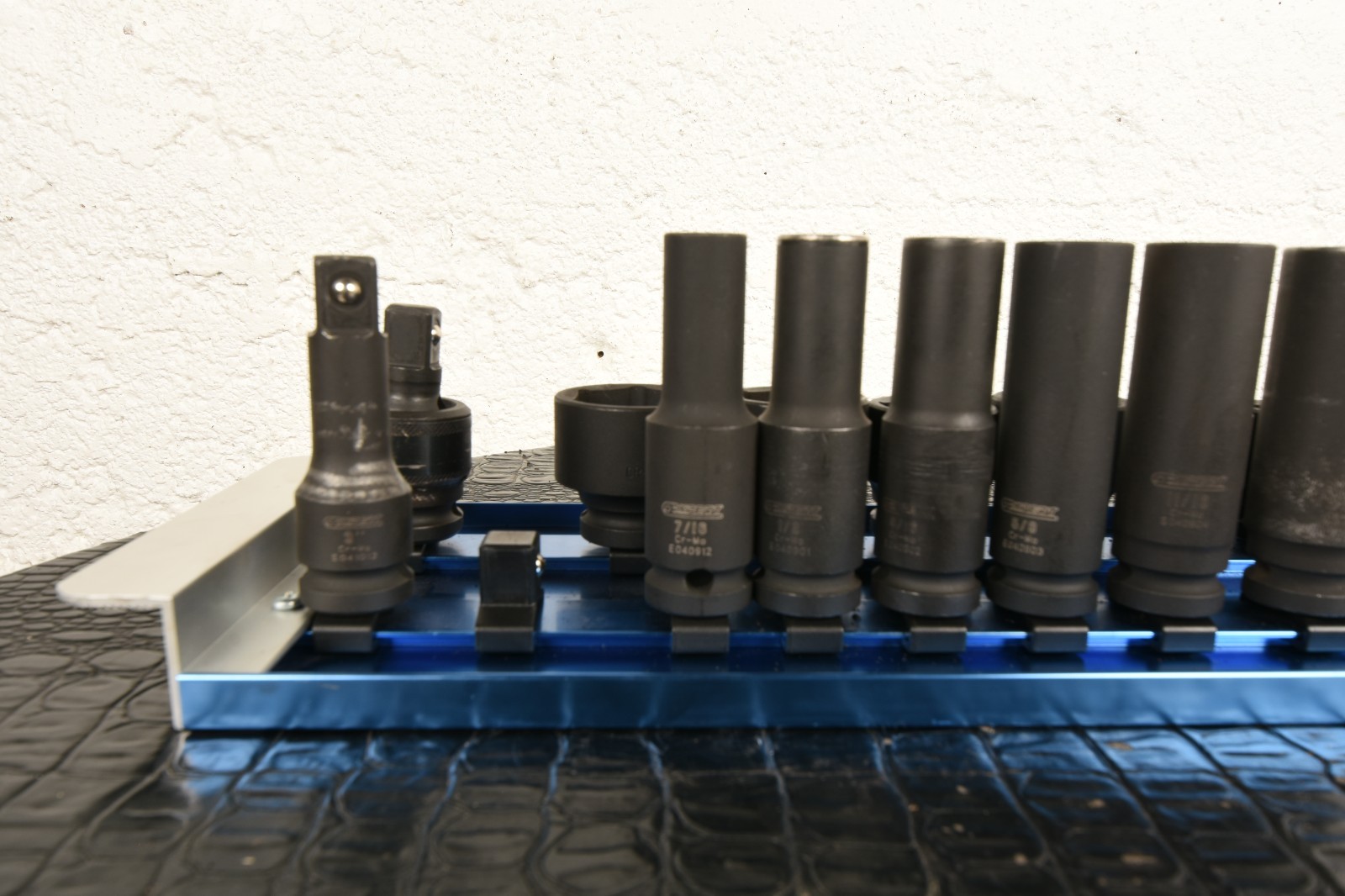 Mac Expert 28Pc 1/2″ Drive Deep & Standard Impact Metric Socket Set E041641 READ