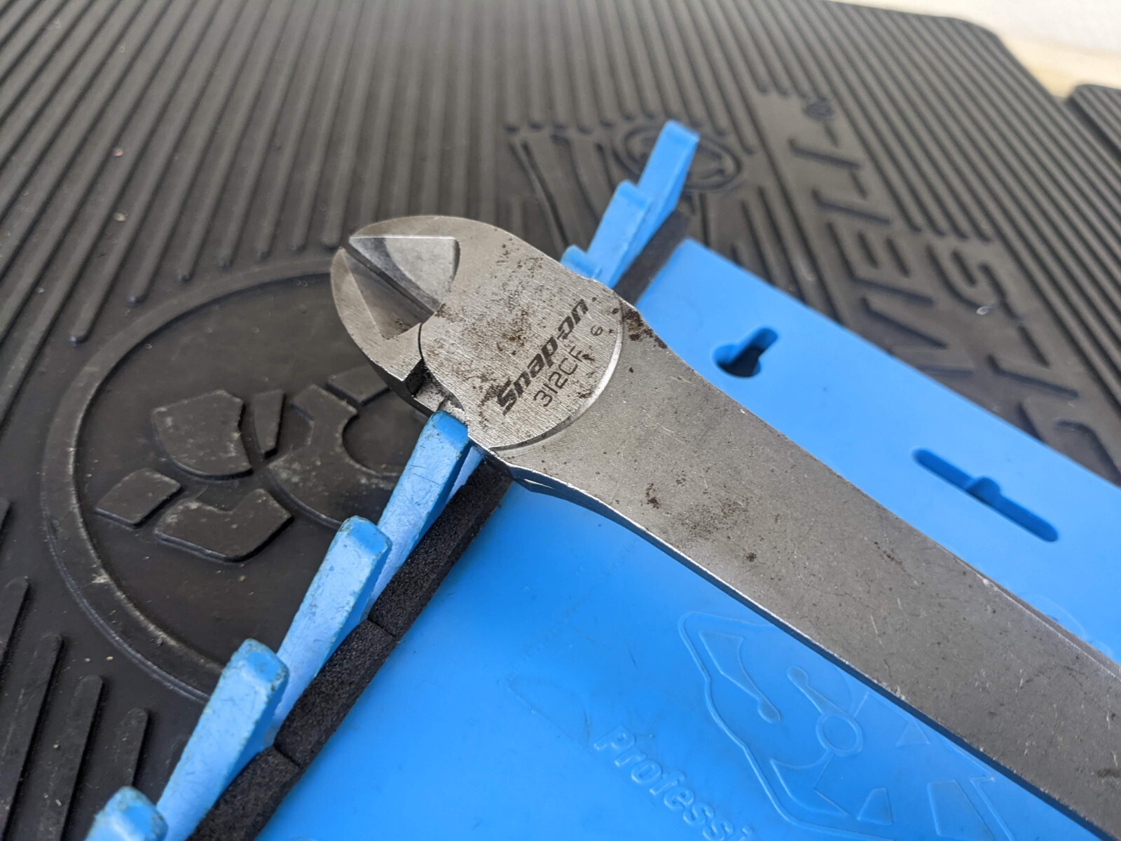 #at885 Snap On 312CF GREEN – 11″ Heavy Duty Diagonal Cutters