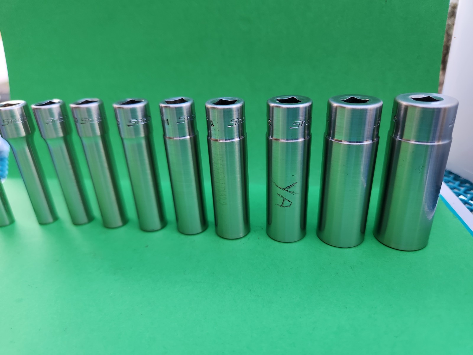 10 Snap-on 110STMDY Deep Socket Set 1/4″ Drive SAE 3/16 – 9/16 STMD6-STMD18 A3