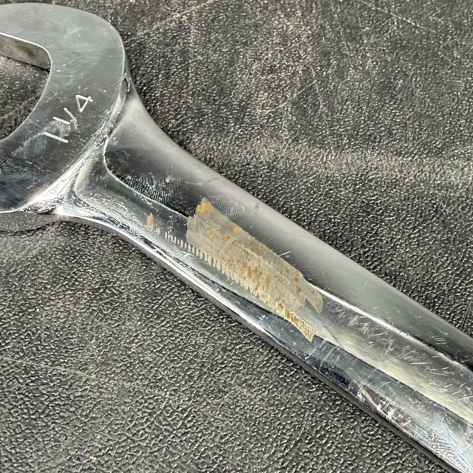 Snap On Tools VO4042 1-1/4″ x 1-5/16″ SAE Open End Wrench Chrome USA