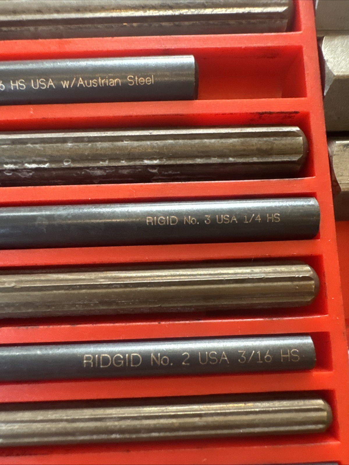 Vintage Blue Point Snap-On Screw Extractor Set No. E-1020 Complete in Case