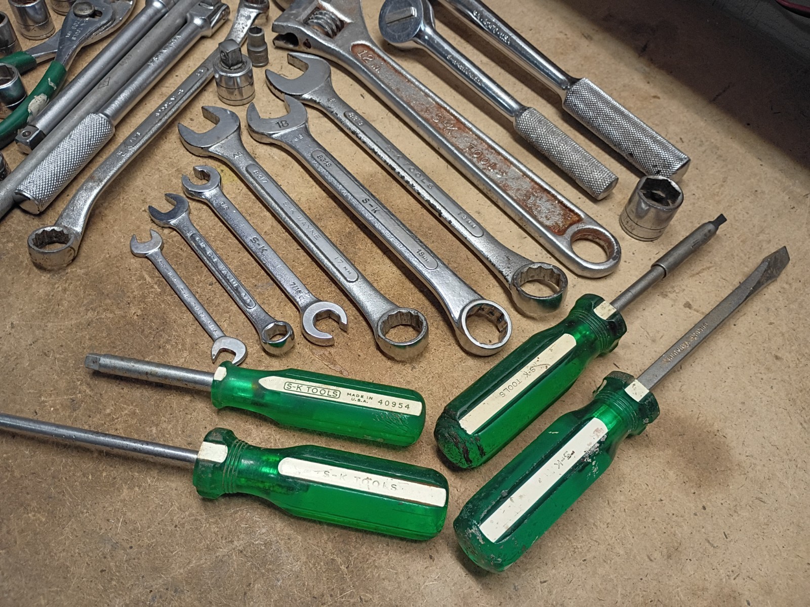 S-K TOOLS SOCKETS, EXTENSIONS WRENCHES, MIXED LOT MADE IN USA.