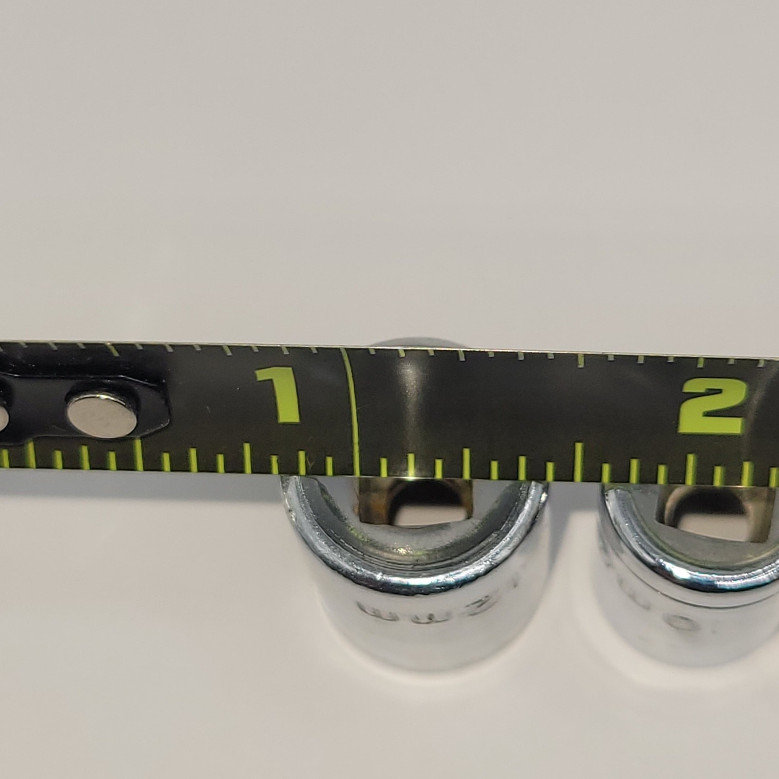 5 X 1/4″ drive sockets 6 Point Metric 12mm 10mm 7mm 6mm 4mm
