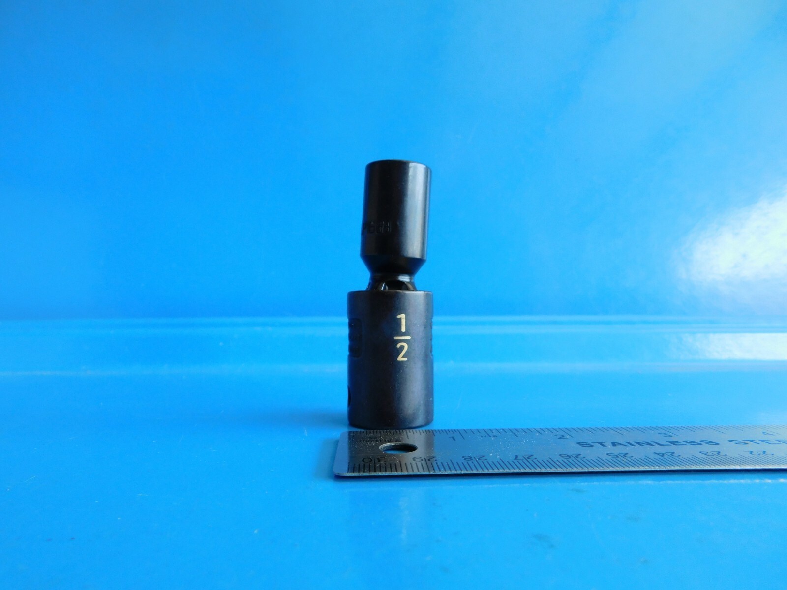 NEW, MATCO TOOLS 1/2 IN. DR. «1/2 IN» SWIVEL IMPACT SOCKET , PART #CUP166B