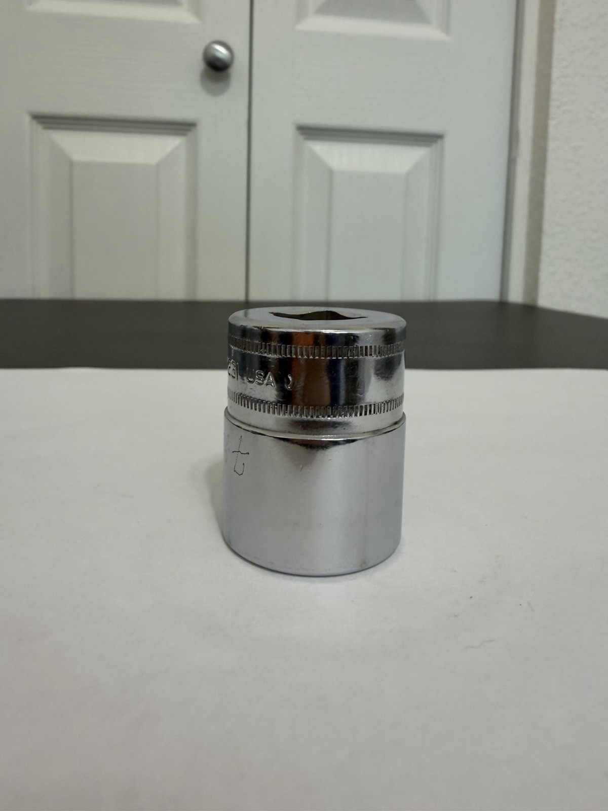 Snap-on Tools 1/2″ Drive 23mm Metric 12 Point Shallow Socket SWM231 USA