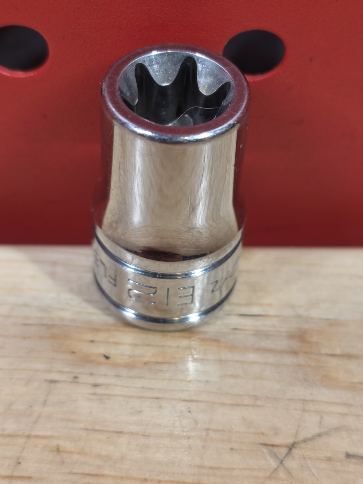 Snap-on Tools FLE120A E12 3/8″ Drive Inverted TORX Chrome Socket External E Torx