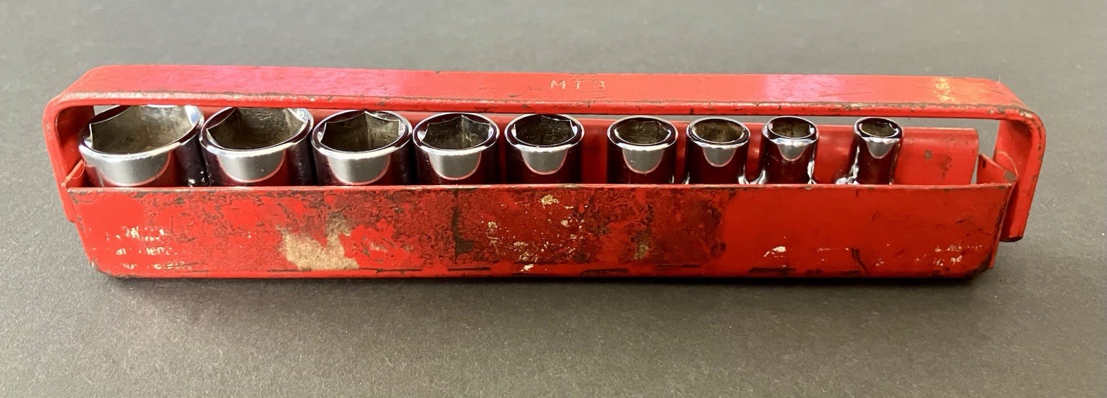 Matco Tools 10pc SAE 5/32-9/16” Shallow Socket Set, 1/4” Drive, 6 Point w/ Tray