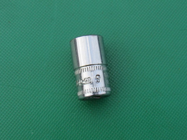 SNAP ON 9MM TMM9 1/4″ DRIVE METRIC 6 PONIT SHALLOW SOCKET 9 MM UNDERLINE LOGO