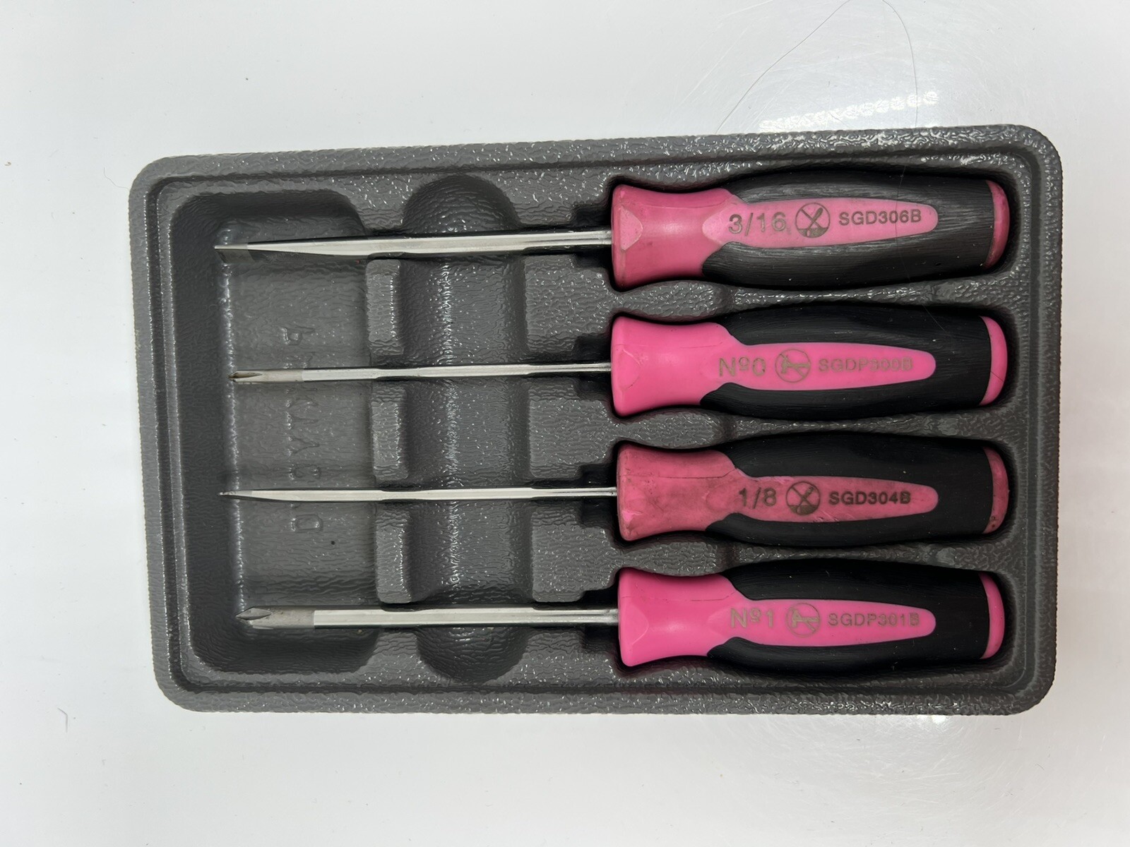 Set Of 4 Snap On Screw Drivers Sgdp301B Sgdp300B Sgd304B Sgd306B