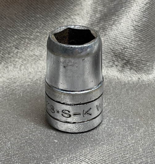 VTG SK 1/2″ Drive 12 Point 9/16 Knurled Shallow SAE Socket 40118 USA MADE
