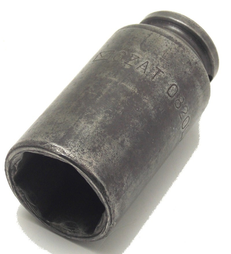 Mozart 1 1/4″ 6Pt Deep 1/2″ Drive Impact Socket Model 0820L Made in Israel Used