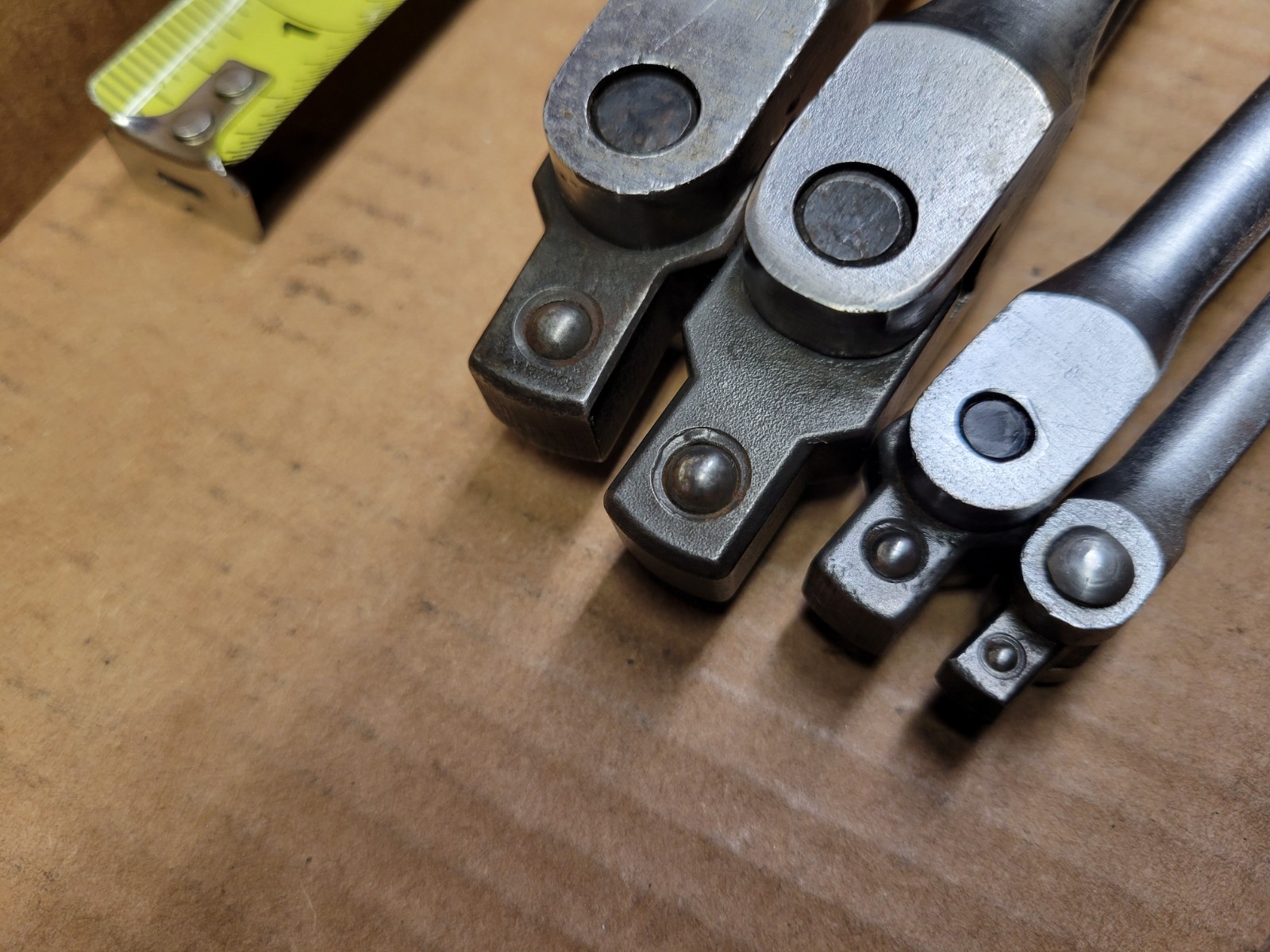 Craftsman USA 4-Piece Breaker Bar Set 1/4 + 3/8 + 1/2″ + 1/2″ long