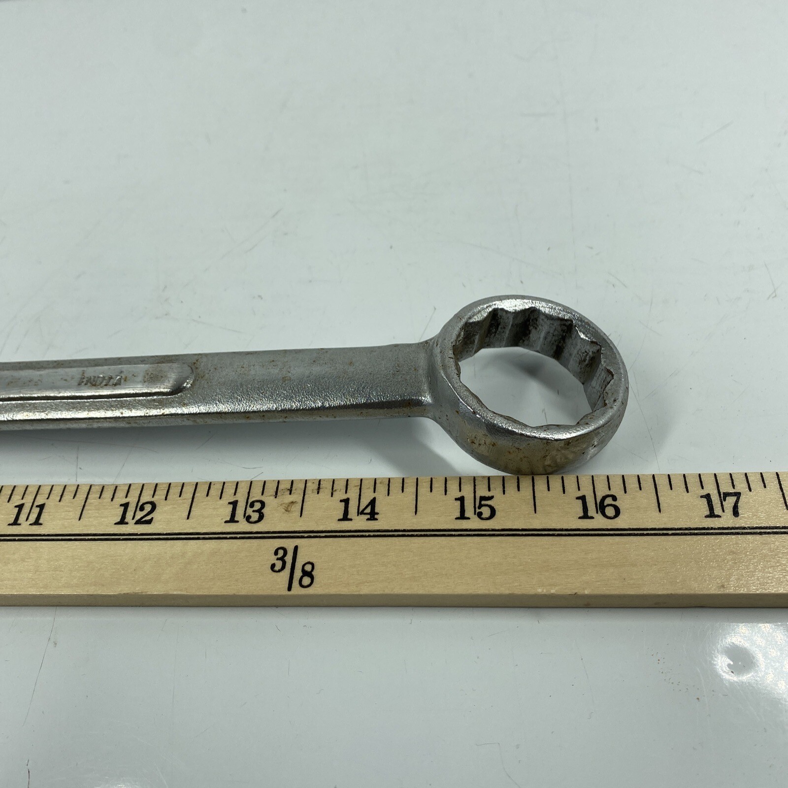 Drop Forged Alloy Steel 1-1/4 SAE 12 POINT COMBINATION WRENCH India
